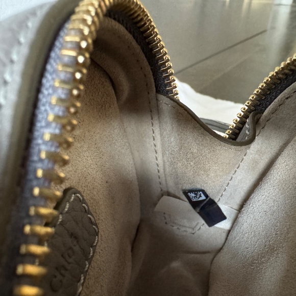 Chloé Marcie The Mini's Flat Pouch - Cashmere Grey - Picture 7 of 10